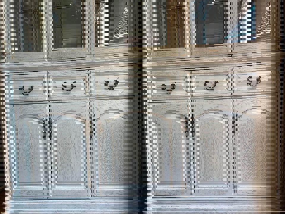 French antique style solid timber buffet ex display furniture new condition