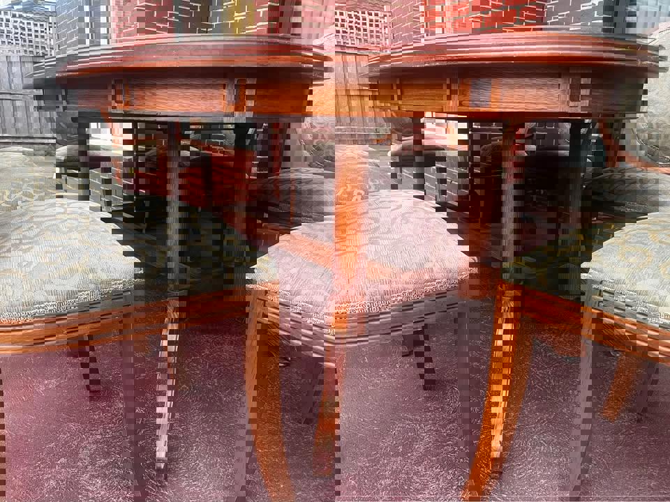 Impressive solid dinner table 2.45mx1.30m with 8 cushion large chairs