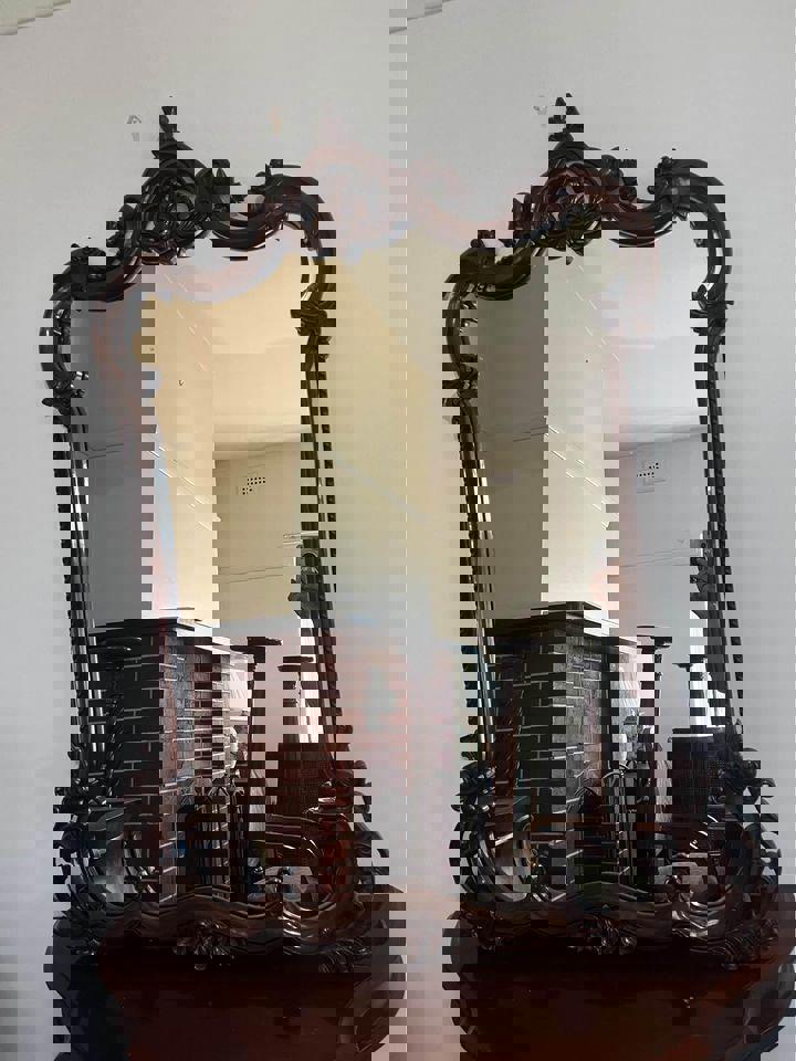 115x87cm antique timber mirror excellent condition