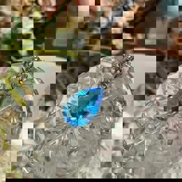 Topaz drop pendent in S925