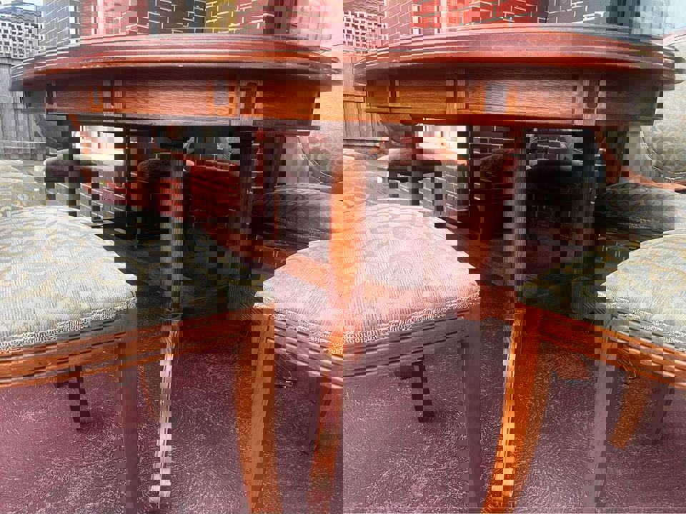 Impressive solid dinner table 2.45mx1.30m with 8 cushion large chairs