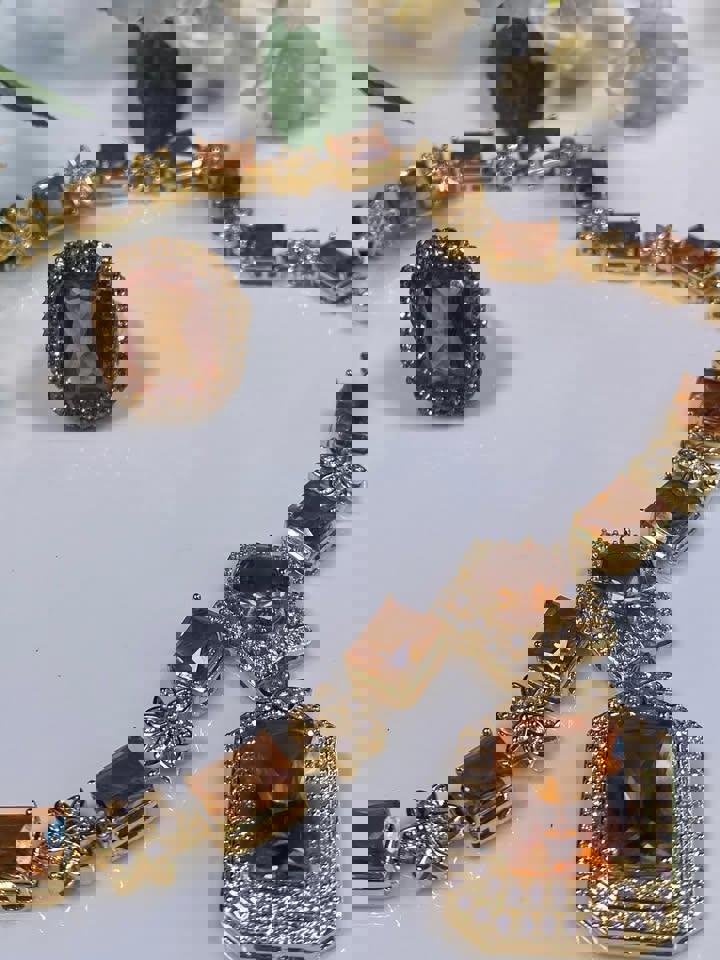 ChromaLuxe Radiance Set ring and necklace set changing 6 colours