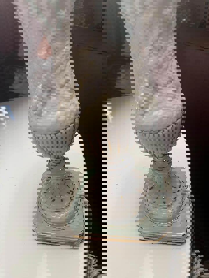 Vintage lamp nice shade with beautiful design made in Italy