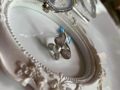 Natural Akoya pearl Butterfly ring in s925 adjustable size