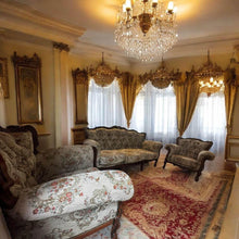 Load image into Gallery viewer, Vintage sofa set 5 seats good condition strong and firm very comfortable

