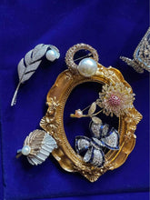 Load image into Gallery viewer, Vintage style natural pearl brooch and earrings rings brand new with box
