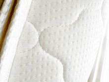 Load image into Gallery viewer, King mattress like new condition no stains no marks king bed
