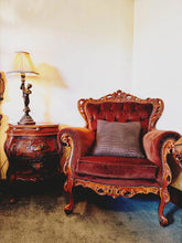 Load image into Gallery viewer, Vintage baroque bedside tables dresser queen bed matching sofas and lamps Italy
