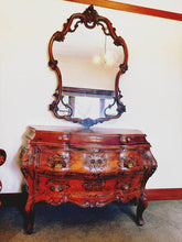 Load image into Gallery viewer, Vintage baroque bedside tables dresser queen bed matching sofas and lamps Italy
