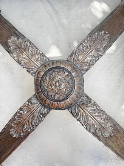 Large luxury vintage square coffee table 120x120x60cm with thick glass top