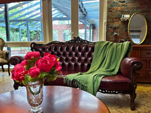 Load image into Gallery viewer, Luxurious Vintage Leather Lounge Suite still perfect condition 7 seats
