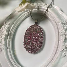 Load image into Gallery viewer, Pink sapphire flower pendent in s925
