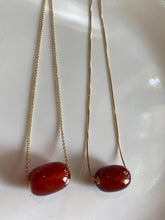 Load image into Gallery viewer, Elegant AU750 18k Red Agate Necklace with Gold Plated Chain
