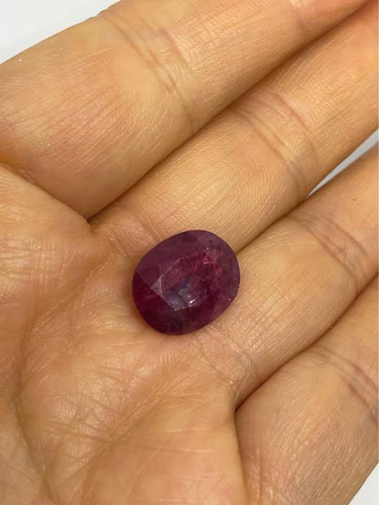 10 ct natural ruby Kashmir Région gift July birthday stone