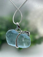 Load image into Gallery viewer, 18k Glod 38ct naturala aquamarine with diamonds pendant with certificate rare collections
