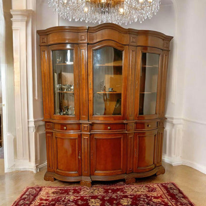 Elegant Mahogany Display Cabinet buffet sideboard Timeless Classic for Your Home