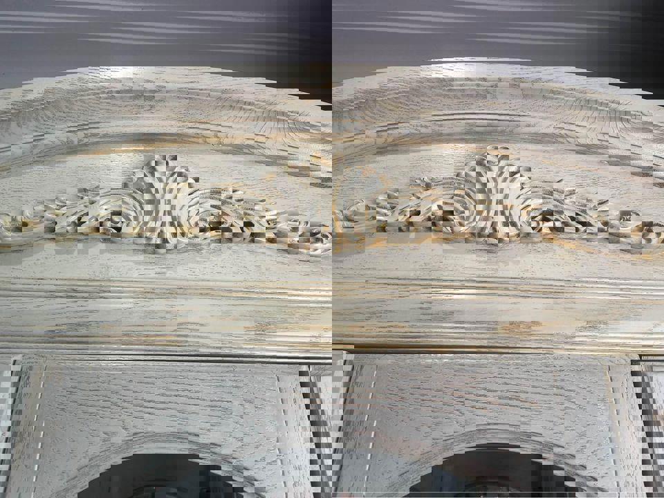 French antique style solid timber buffet ex display furniture new condition