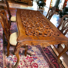 Load image into Gallery viewer, Luxury antique large dinner table

