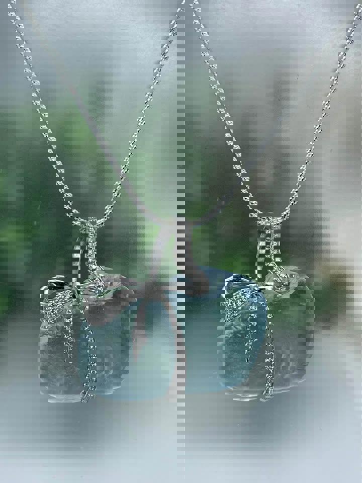 18k Glod 38ct naturala aquamarine with diamonds pendant with certificate rare collections