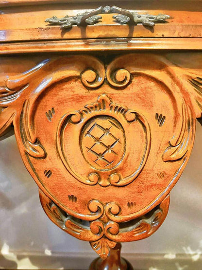 Elegant Vintage Carved Console Table with Mirror hall table