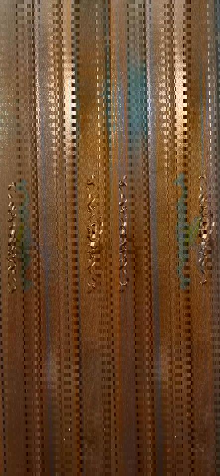 Elegant Mahogany Display Cabinet buffet sideboard Timeless Classic for Your Home