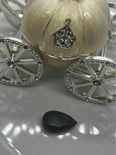 Load image into Gallery viewer, Kashimr 10.81ct natural blue sapphire pear cut no heat treated national post
