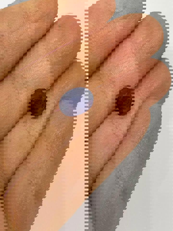 3.96 ct Kashmir natural sapphire cornflower( blue to purple)with GIL certificate