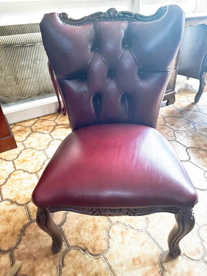 Luxurious Vintage Leather Lounge Suite still perfect condition 7 seats