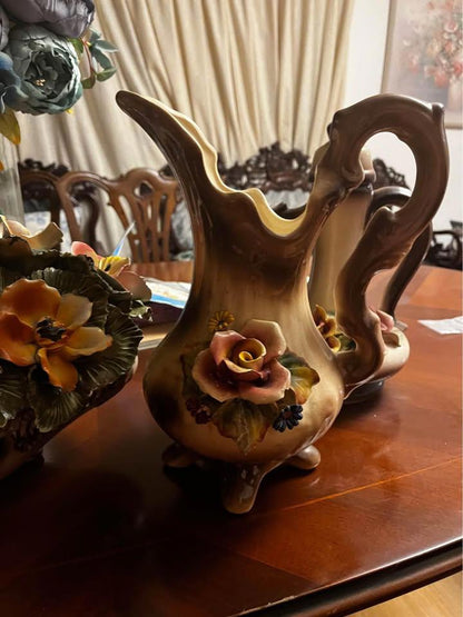 Vintage Capodimonte Flowers Floral vase $150 matching pots $100 each excellent