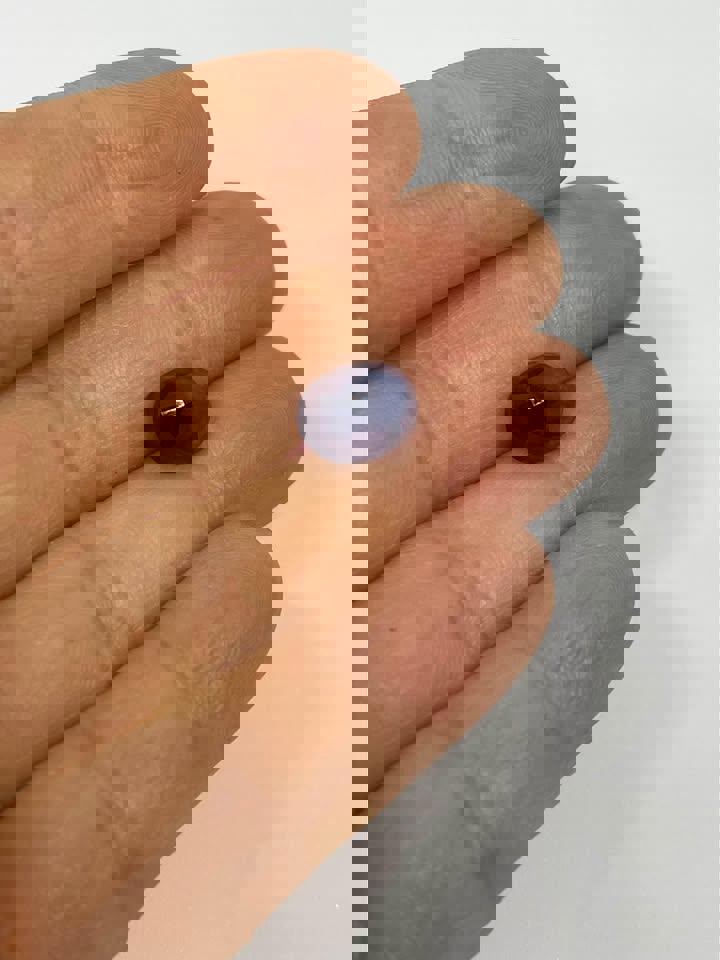 3.96 ct Kashmir natural sapphire cornflower( blue to purple)with GIL certificate