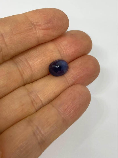 3.96 ct Kashmir natural sapphire cornflower( blue to purple)with GIL certificate