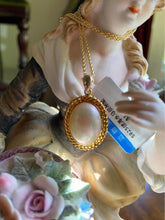 Load image into Gallery viewer, Gold plated s925 silver natural Mabe sea water Pearl necklace
