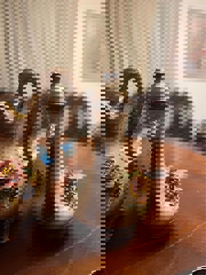 Vintage Capodimonte Flowers Floral vase $150 matching pots $100 each excellent