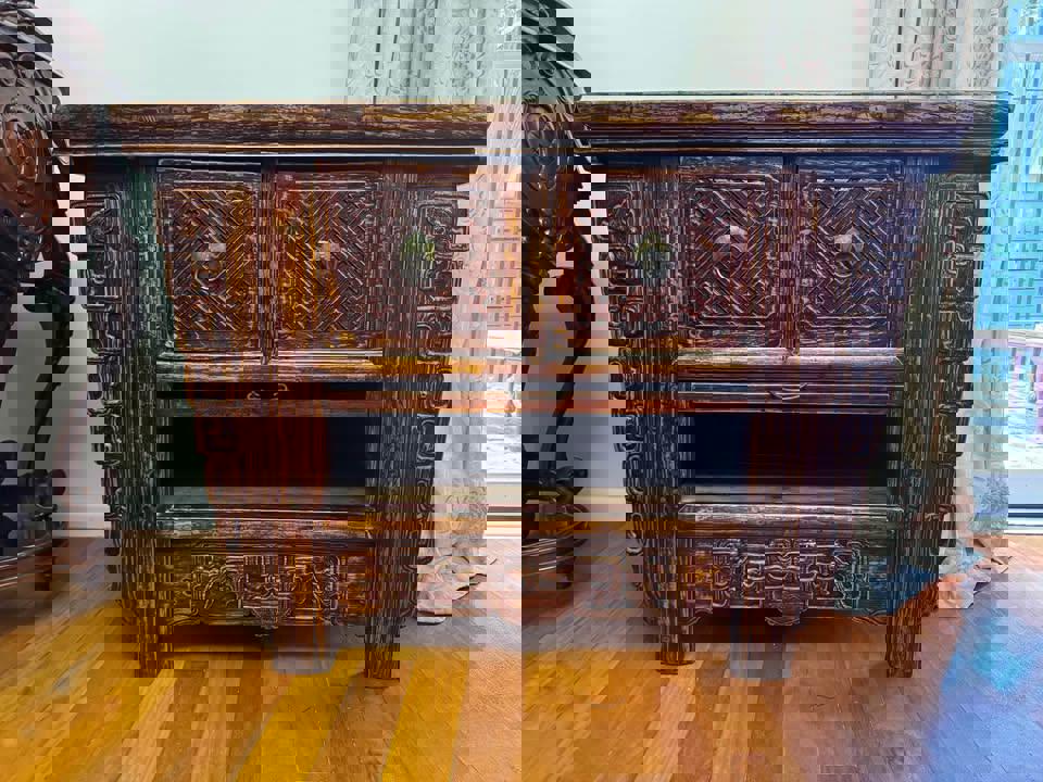 107x 77x 57d cm Vintage Chinese cabinet hall Stand hand carved solid timber