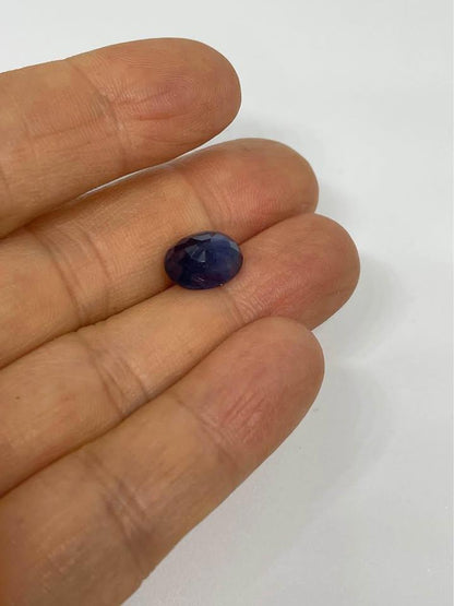 3.96 ct Kashmir natural sapphire cornflower( blue to purple)with GIL certificate