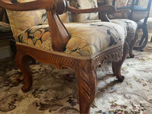 Load image into Gallery viewer, single sofa armchairs antique chair large sofa vintage armchairs

