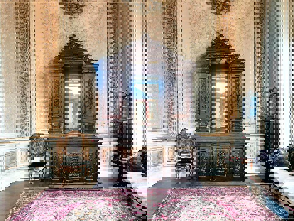 Impressive very large antique wall unit display cabinet mahogany 330x200x60cm hand carved