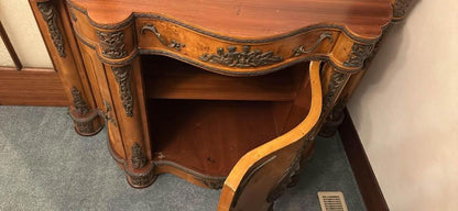 ANTIQUE FRENCH BUFFET FROM THE POSSESSIONS OF KING LOUIS XVI SIDEBOARD