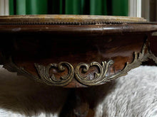 Load image into Gallery viewer, excellent French style condition vintage round table
