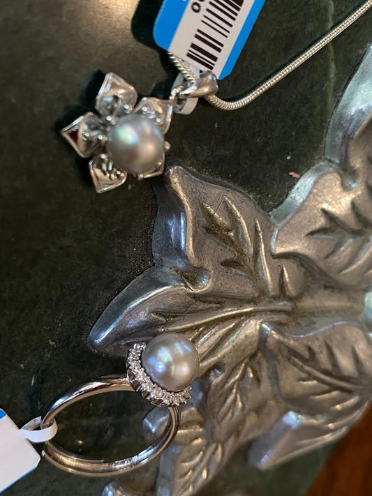 AKOYA natural sea water pearl ring and pendant set in s925 silver