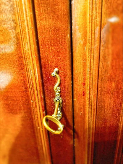 Perfect condition wall unit mahogany buffet sideboard vintage
