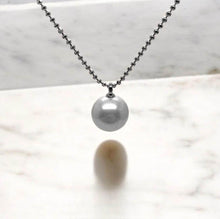 Load image into Gallery viewer, 18mm S925 Giant Freshwater Pearl Necklace with certificate

