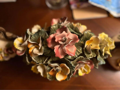 Vintage Capodimonte Flowers Floral vase $150 matching pots $100 each excellent