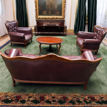 Load image into Gallery viewer, Elegant Vintage Leather Lounge Suite Italian sofa set 3 seat + 2x armchair

