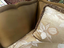Load image into Gallery viewer, Excellent condition luxury vintage large sofa set 3 seat +2 seat lounge set
