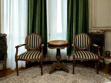 Load image into Gallery viewer, excellent French style condition vintage round table
