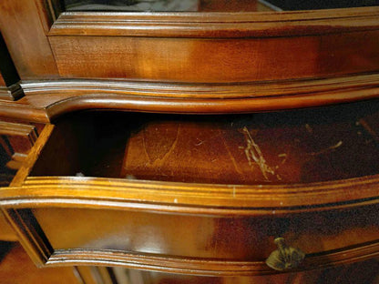 Perfect condition wall unit mahogany buffet sideboard vintage