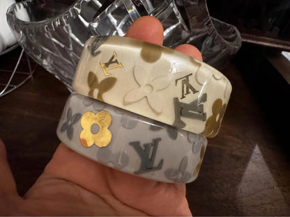 Fashion bangles cream and grey 2 colors available $69 each