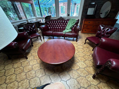 Luxurious Vintage Leather Lounge Suite still perfect condition 7 seats