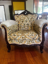 Load image into Gallery viewer, Antique Italy Rococo style sofa set 4 seat +2 x single sofas refurbished
